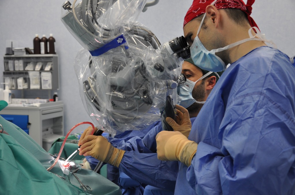 Dr. Sergiu Stoica (neurochirurg) si Dr. Mihai Craciun (neurochirurg)_6